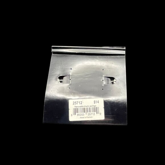 VTG Cookie Lee Earrings Silver Tone Hoop‎ with Gold Tone Heart Charm Hinged NEW - Picture 5 of 6